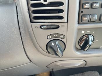 2001 ford f150 xlt with 208185 miles for sale near elk-river, minnesota 7581e82563934e8bb700248424feaacf.jpg