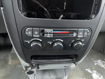 2006 dodge caravan-grand-caravan base with 312029 miles for sale near elk-river, minnesota 7718c661bd234592a5d6a1b87c4af0f3.jpg