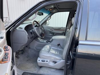 2001 lincoln navigator-l sel with 216101 miles for sale near elk-river, minnesota 7890b7c755654669b05b923576423302.jpg