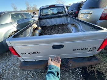 2003 dodge dakota sel with 167365 miles for sale near elk-river, minnesota 80528698f7354a3eb1c4618ec43d7cc5.jpg