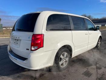2013 dodge grand-caravan sxt with 270234 miles for sale near elk-river, minnesota 820cfce759e8454b86c8e2583542587c.jpg