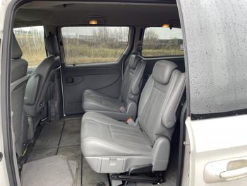 2007 dodge caravan-grand-caravan sxt with 96603 miles for sale near elk-river, minnesota 825ae031d4254a4fa99fd28a21cae1e5.jpg