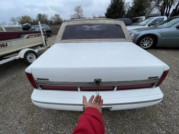1997 lincoln town-car sel with 257716 miles for sale near elk-river, minnesota 8301c3c13c124f08879610e2c2c2f121.jpg