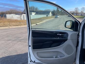 2013 dodge grand-caravan sxt with 270234 miles for sale near elk-river, minnesota 836d79bab13a429aa44e7bc9915393f3.jpg