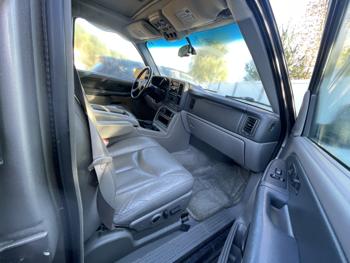 2003 gmc yukon-xl 1500 with 251810 miles for sale near elk-river, minnesota 83fb8700bed7402d9ecd630a40a2a3c7.jpg