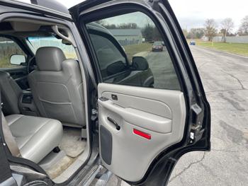2005 chevrolet tahoe with 228414 miles for sale near elk-river, minnesota 86ca99fabf1848c8bd164ffc6c83c19b.jpg