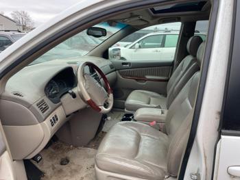 2007 toyota sienna xle with 215279 miles for sale near elk-river, minnesota 8739c6ce0d114acabf27464865734bfb.jpg