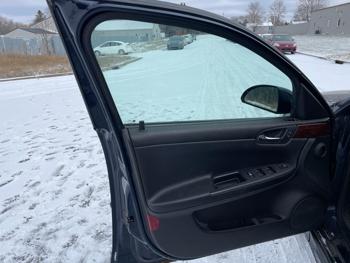 2011 chevrolet impala with 172031 miles for sale near elk-river, minnesota 8daf9d39f61749b79f04c8a775e20395.jpg