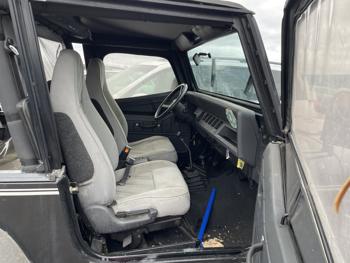 1993 jeep wrangler se with 42203 miles for sale near elk-river, minnesota 9149fb55e66a41cca29fb5a43a1cad3e.jpg