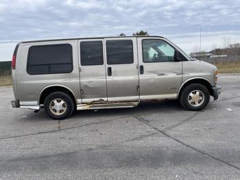 2001 chevrolet express sel with 205506 miles for sale near elk-river, minnesota 972927b0f08644f1abfa3f6d0487e6ba.jpg