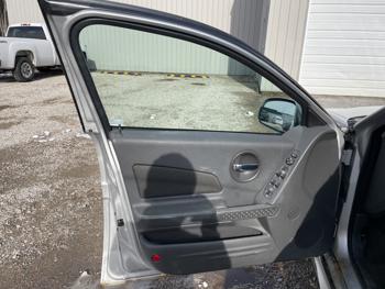 2004 pontiac grand-prix sel with 187055 miles for sale near elk-river, minnesota 97354ee23d27429fbb869612e3a1e6d0.jpg