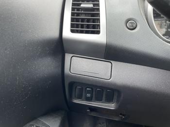 2007 mitsubishi outlander xls with 168949 miles for sale near elk-river, minnesota 9b2f3bd5b54f4bc19368641bb3a33cc2.jpg