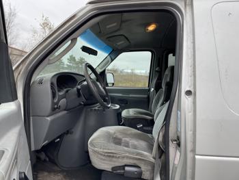 2003 ford e-250 with 145960 miles for sale near elk-river, minnesota 9d889923a8014fbdb86899a72761c85d.jpg