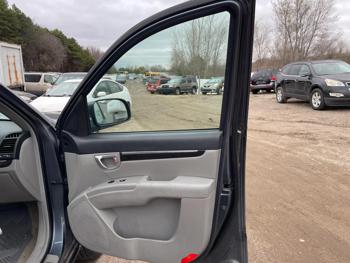 2007 hyundai santa-fe limited with 253969 miles for sale near elk-river, minnesota 9e19a4bd51e8419aaaab8e888f670247.jpg