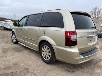 2012 chrysler town-and-country sel with 260369 miles for sale near elk-river, minnesota 9efc6dad8da948b7bec4d3c829f6212c.jpg
