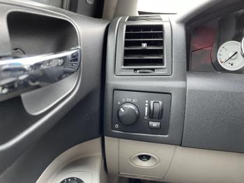 2006 chrysler 300c sel with 144880 miles for sale near elk-river, minnesota a1cd62f7cbe74dfe92b40f0f7648ef45.jpg