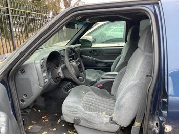 2000 chevrolet blazer ls with 254734 miles for sale near elk-river, minnesota a296eb8df79a485b8566ce23823c86a4.jpg