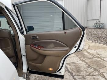 2004 acura mdx touring-package with 237658 miles for sale near elk-river, minnesota a756b762b4634211bb4478232ec1340c.jpg