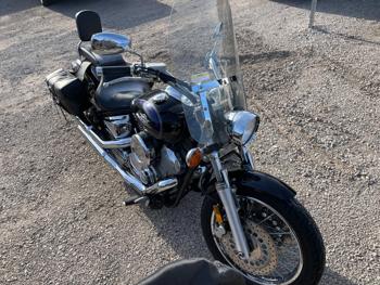 2003 yamaha xvs1100---v-star-1100 with 7331 miles for sale near elk-river, minnesota a83b61081330429b8ea72f7bc1bc19a6.jpg