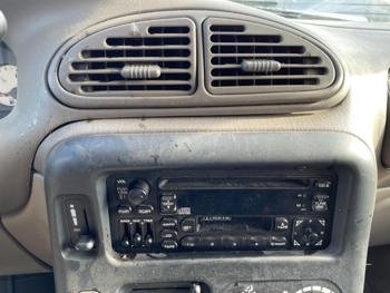 2000 chrysler town-and-country limited with 184467 miles for sale near elk-river, minnesota ac2519c1a80149fb9bbd13b9152c50f2.jpg