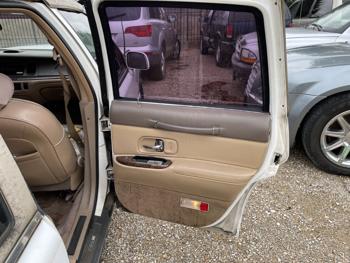 1997 lincoln town-car sel with 257716 miles for sale near elk-river, minnesota b7383c83fbfb40bfbabf025e707c98b6.jpg