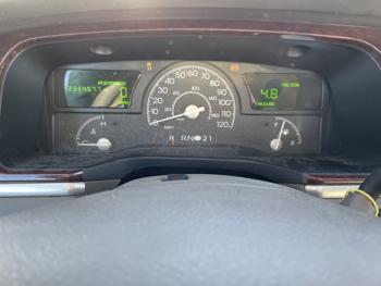 2005 lincoln town-car sel with 236457 miles for sale near elk-river, minnesota b890f19a3e2d4430bcdb8e343673e7ae.jpg