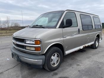 2001 chevrolet express sel with 205506 miles for sale near elk-river, minnesota b8c3313e97644221b3c393e03340c8b3.jpg