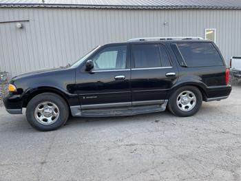 2001 lincoln navigator-l sel with 216101 miles for sale near elk-river, minnesota babeb5f238ff4480a5f1fc6aea601705.jpg