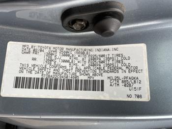 2004 toyota sienna xle with 284688 miles for sale near elk-river, minnesota baf81ec308af47c48ef61ea5c4d6379f.jpg