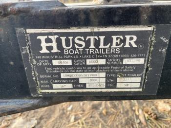 2006 larson escape for sale near elk-river, minnesota bc5f3551aa234df997165ceed618c73c.jpg