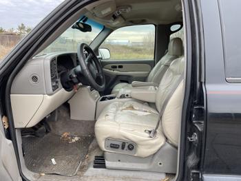 2002 chevrolet suburban 1500-lt for sale near elk-river, minnesota c06f69e2555540df9d510f8d1ab7bf24.jpg