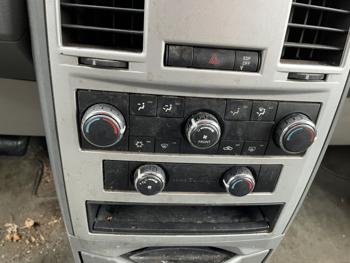 2010 chrysler town-and-country lx with 219166 miles for sale near elk-river, minnesota c0fbd5249c2e49eba23d68652235ba4f.jpg