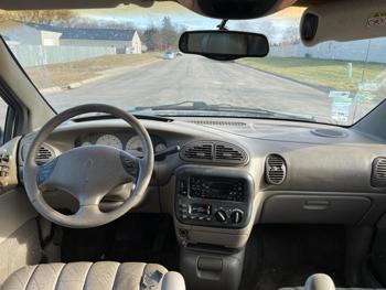 2000 chrysler town-and-country limited with 184467 miles for sale near elk-river, minnesota c90311fd3aaf4ac7921d091ee086859e.jpg
