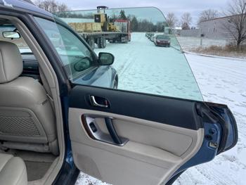 2007 subaru outback i-limited with 248516 miles for sale near elk-river, minnesota c9a861f11d20432880da54bec888508a.jpg