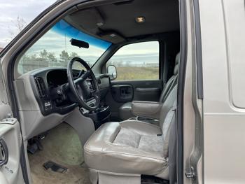2001 chevrolet express sel with 205506 miles for sale near elk-river, minnesota caa7cfb777ba4e85a8af3b9134275c17.jpg