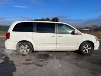 2013 dodge grand-caravan sxt with 270234 miles for sale near elk-river, minnesota cabdd6adc01f488d882417988a03f680.jpg