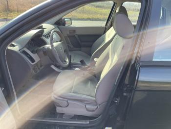 2009 ford focus s with 231203 miles for sale near elk-river, minnesota d274fbaf9a994eb79a08bb9539eed72c.jpg
