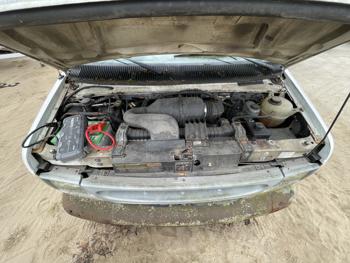 2001 ford econoline super-duty with 179206 miles for sale near elk-river, minnesota d32a2474d5704f81881c5de68a9c94b5.jpg