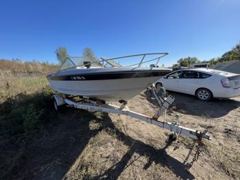 1986 century- lx-2000 for sale near elk-river, minnesota d6188e9b7c654e1d8b5d679d33798258.jpg