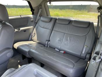 2005 toyota sienna xle with 230625 miles for sale near elk-river, minnesota d82166e90db04a87b65459bae0b7390f.jpg