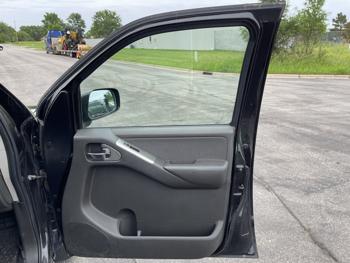 2006 nissan pathfinder le with 242258 miles for sale near elk-river, minnesota d9435427e39f437bb3ee1792b1947ecf.jpg