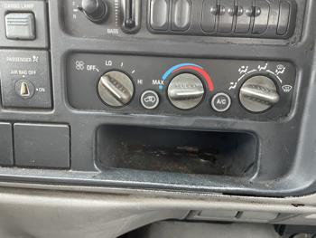 1997 chevrolet gmt-400 with 218322 miles for sale near elk-river, minnesota dca45dc103764acbb25029ac87aef91e.jpg
