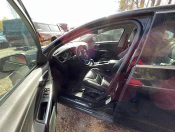 2013 volvo s60 sel with 178330 miles for sale near elk-river, minnesota df8c8ebb9d904d45b763266b064383cf.jpg