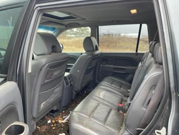 2006 honda pilot ex-l(-with-navi) with 270184 miles for sale near elk-river, minnesota e010c48f93594cee925450babec3cf4e.jpg