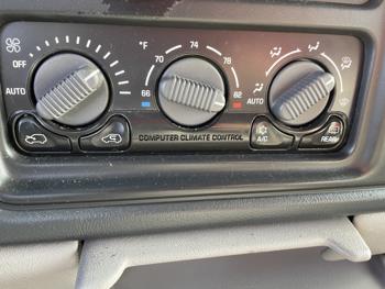 2001 chevrolet tahoe with 265949 miles for sale near elk-river, minnesota e04cc98f419e4130bfd8e1294cea9ee2.jpg