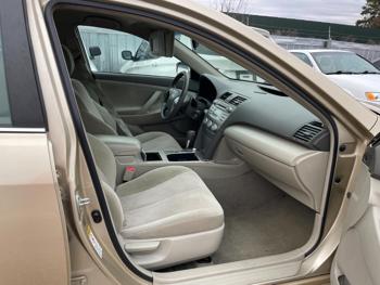 2011 toyota camry base with 168298 miles for sale near elk-river, minnesota e1c002d2f8bc4136848fb6c03343b043.jpg