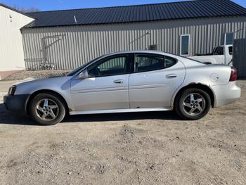 2004 pontiac grand-prix with 167566 miles for sale near elk-river, minnesota e24fccbc29394ee09e59f9cd3c7659bc.jpg