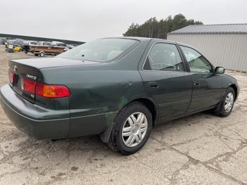 2001 toyota camry sel with 169411 miles for sale near elk-river, minnesota e2b29ef62166475882853225fa60f610.jpg