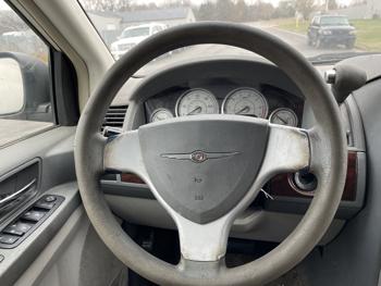 2010 chrysler town-and-country lx with 219166 miles for sale near elk-river, minnesota e50957d8e60e4ec3a2e49344978a89dd.jpg