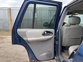 2005 chevrolet trailblazer ls with 149856 miles for sale near elk-river, minnesota e60836755c90495ab8627a150eda2b0f.jpg